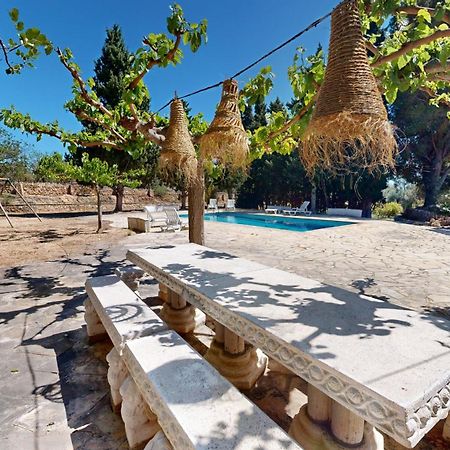 Los Olivos Л'Ампола Екстериор снимка
